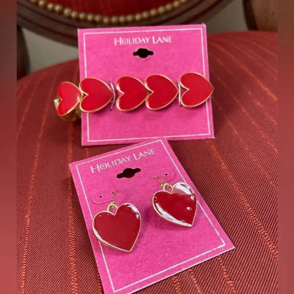 Red Heart Gold Bracelet - Picture 4 of 4